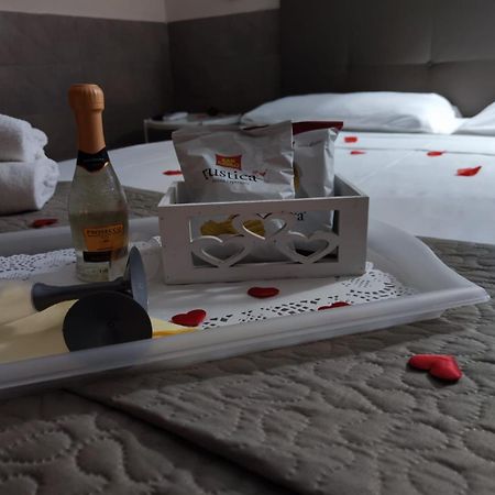 Hotel Glem Varcaturo Kültér fotó